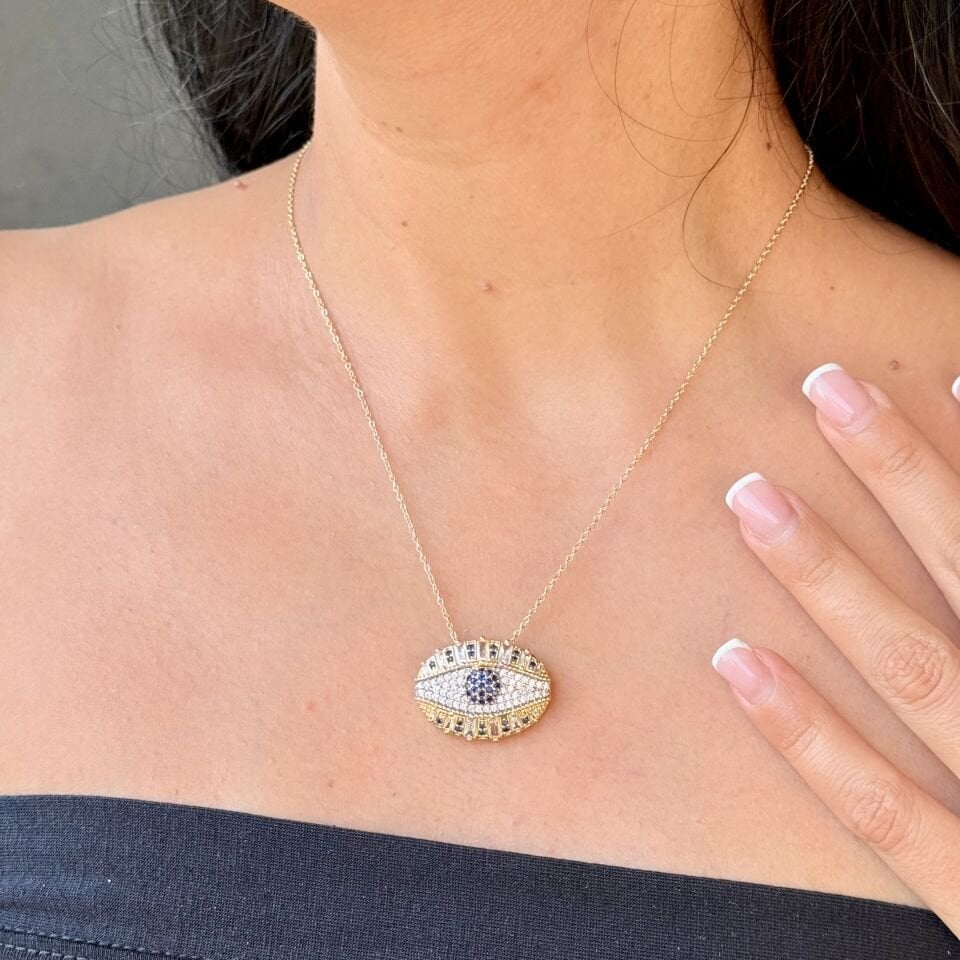 Kare Göz Detay Zirkon Taşlı Kolye Gold