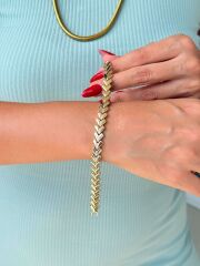 V Model Zirkon Taşlı Vip Bileklik Gold