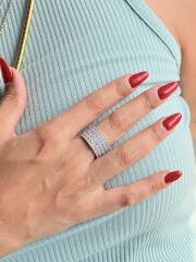 Sıra Taşlı Zirkon Vip Yüzük Gold