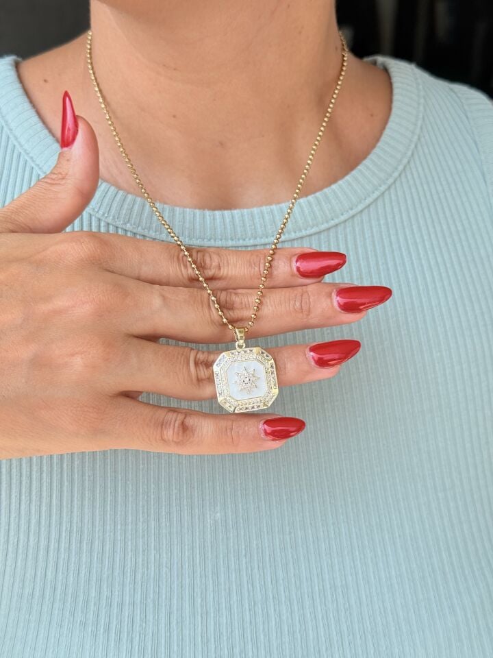 Yıldız Kare Kolye Zirkon Taşlı Paslanmaz Çelik Gold