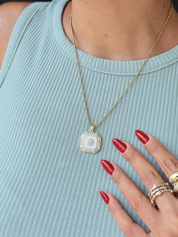 Yıldız Kare Kolye Zirkon Taşlı Paslanmaz Çelik Gold