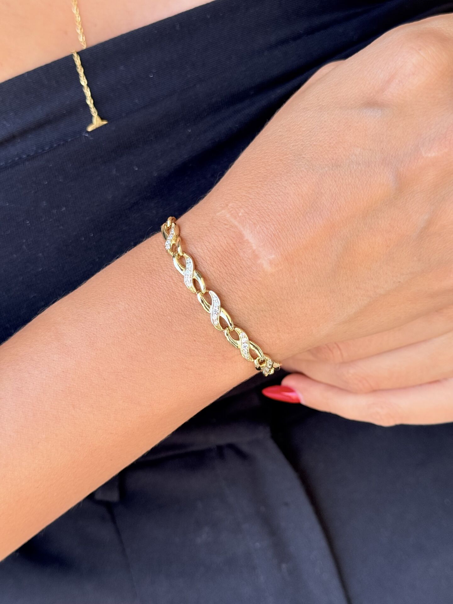 Sonsuzluk Zirkon Taşlı Vip Bileklik Gold