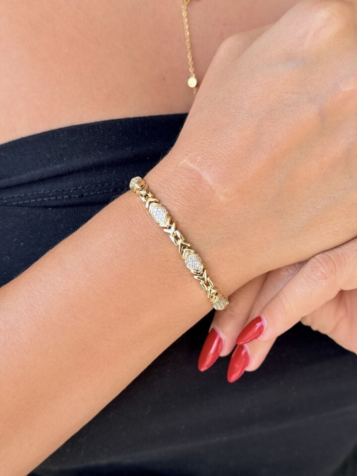 Zirkon Taşlı Sıralı Vip Bileklik Gold