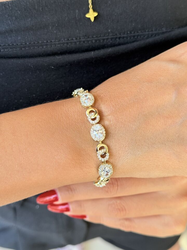 Yuvarlak Zirkon Taşlı Kuyumcu Vip Bileklik Gold
