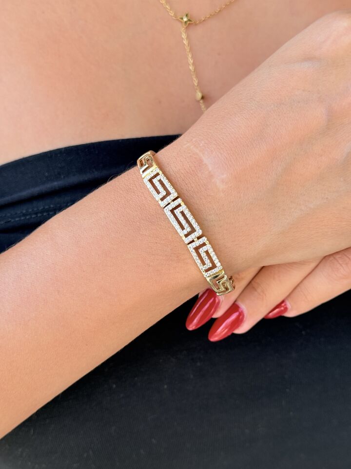 Zirkon Taşlı Labirent Vip Bileklik Gold
