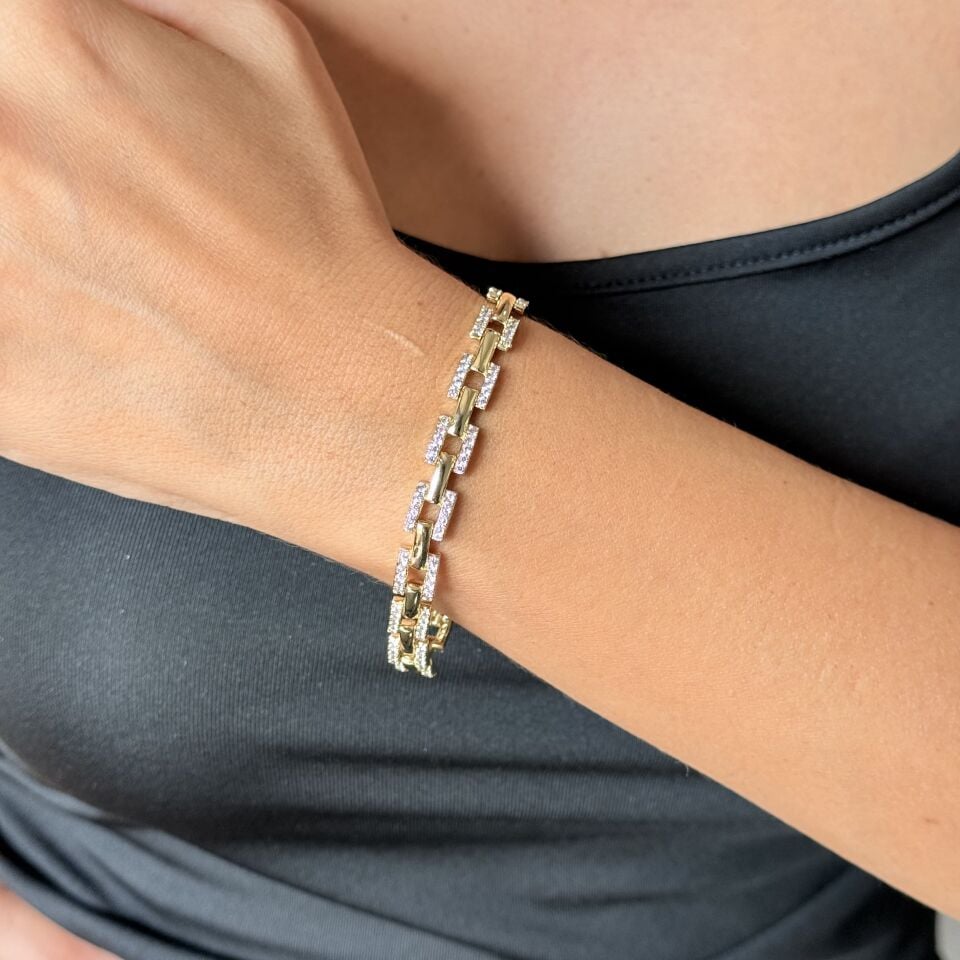 Vip Kare Kuyumcu Zirkon Taşlı Bileklik Gold