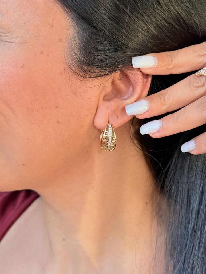 Labirent Model Zirkon Taşlı Vip Küpe Gold