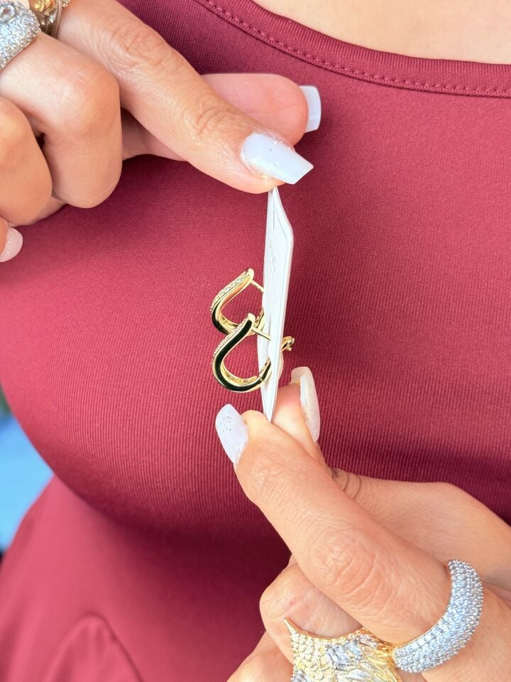 Zarif Zirkon Taşlı Vip Küpe Gold