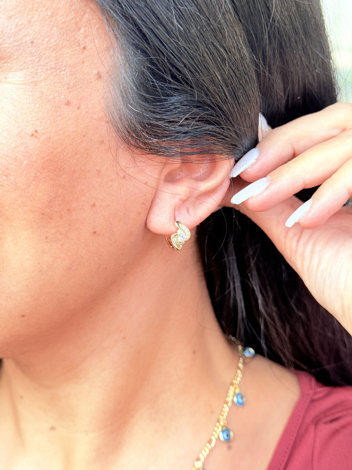 Çiçek Model Zirkon Taşlı Vip Küpe Gold