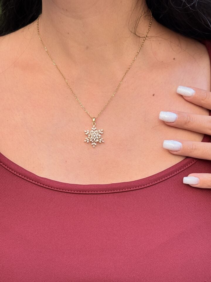 Kar Tanesi Ortası Dönen Çelik Kolye Gold