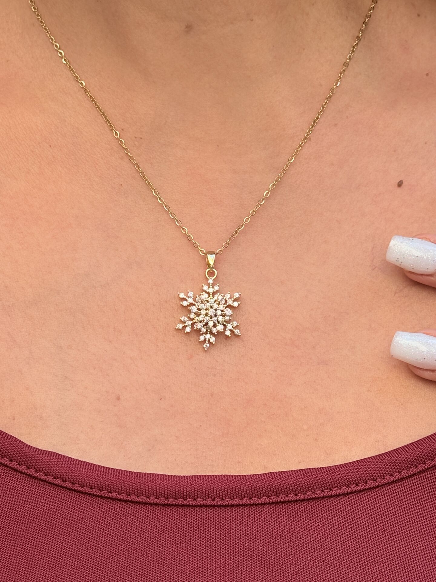 Kar Tanesi Ortası Dönen Çelik Kolye Gold