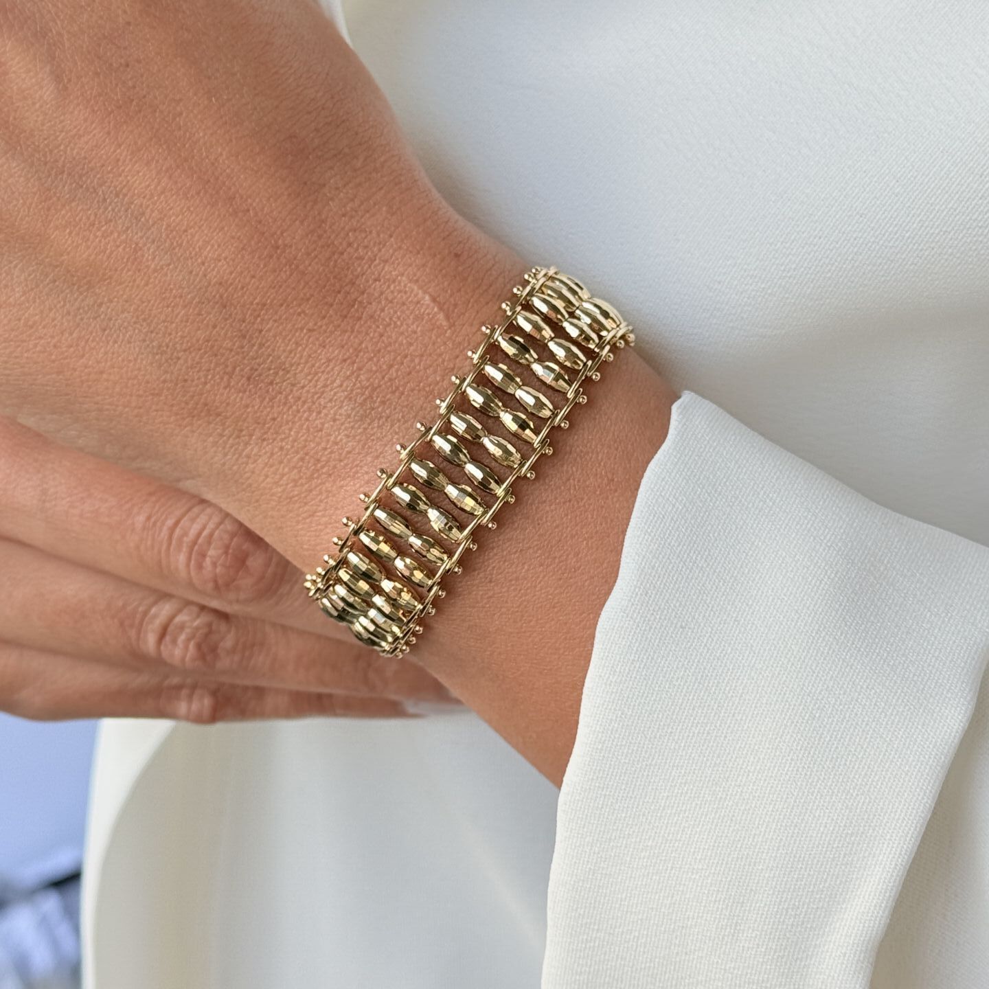 Merdiven Model Vip Bileklik Gold