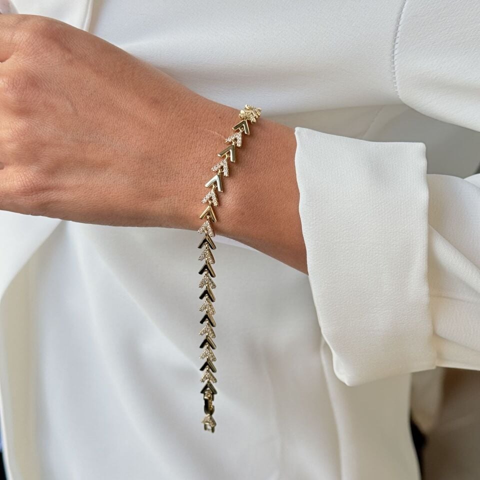 V Model Zirkon Taşlı Vip Bileklik Gold
