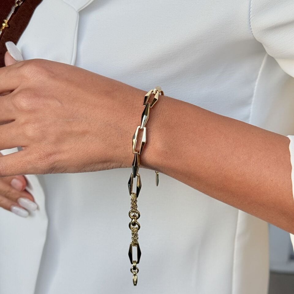 Karma Model Vip Seri Bileklik Gold