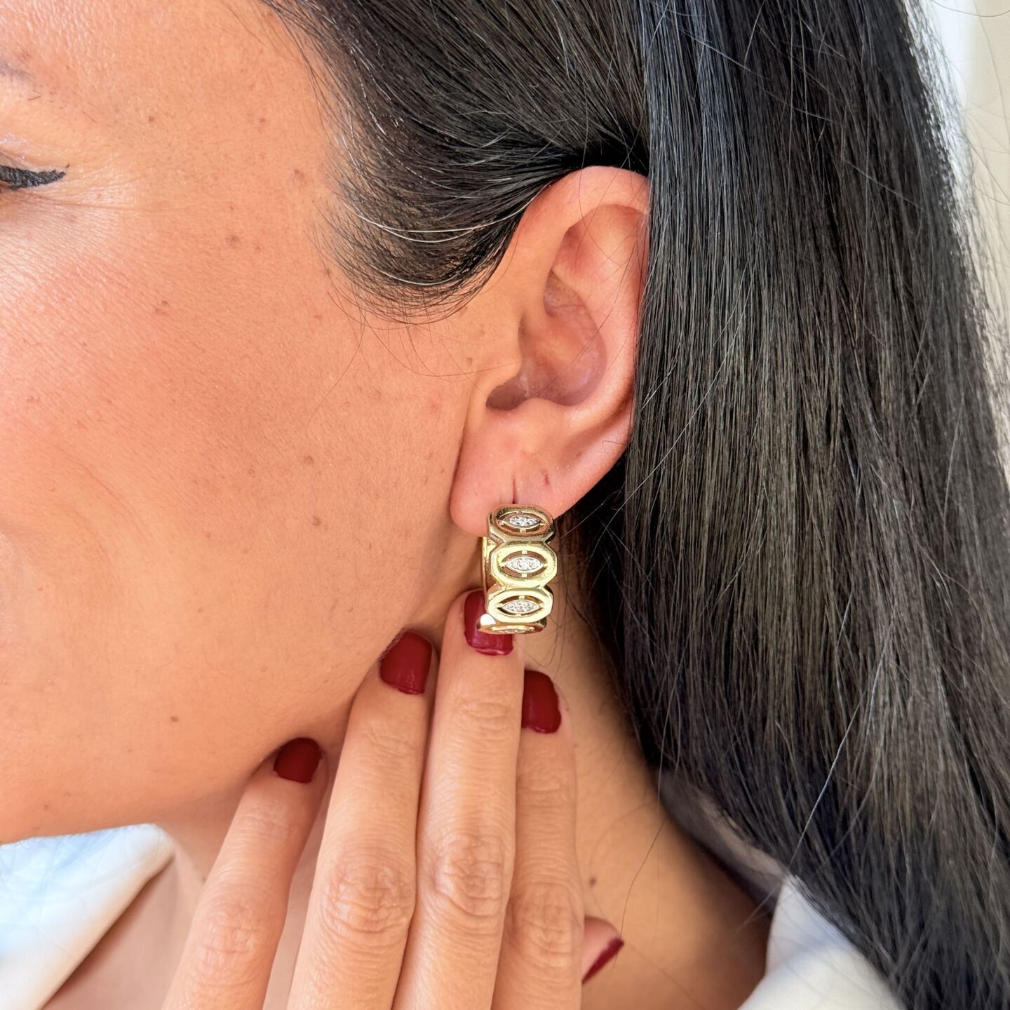 Üç Sıra Taş Paslanmaz Çelik Küpe Gold