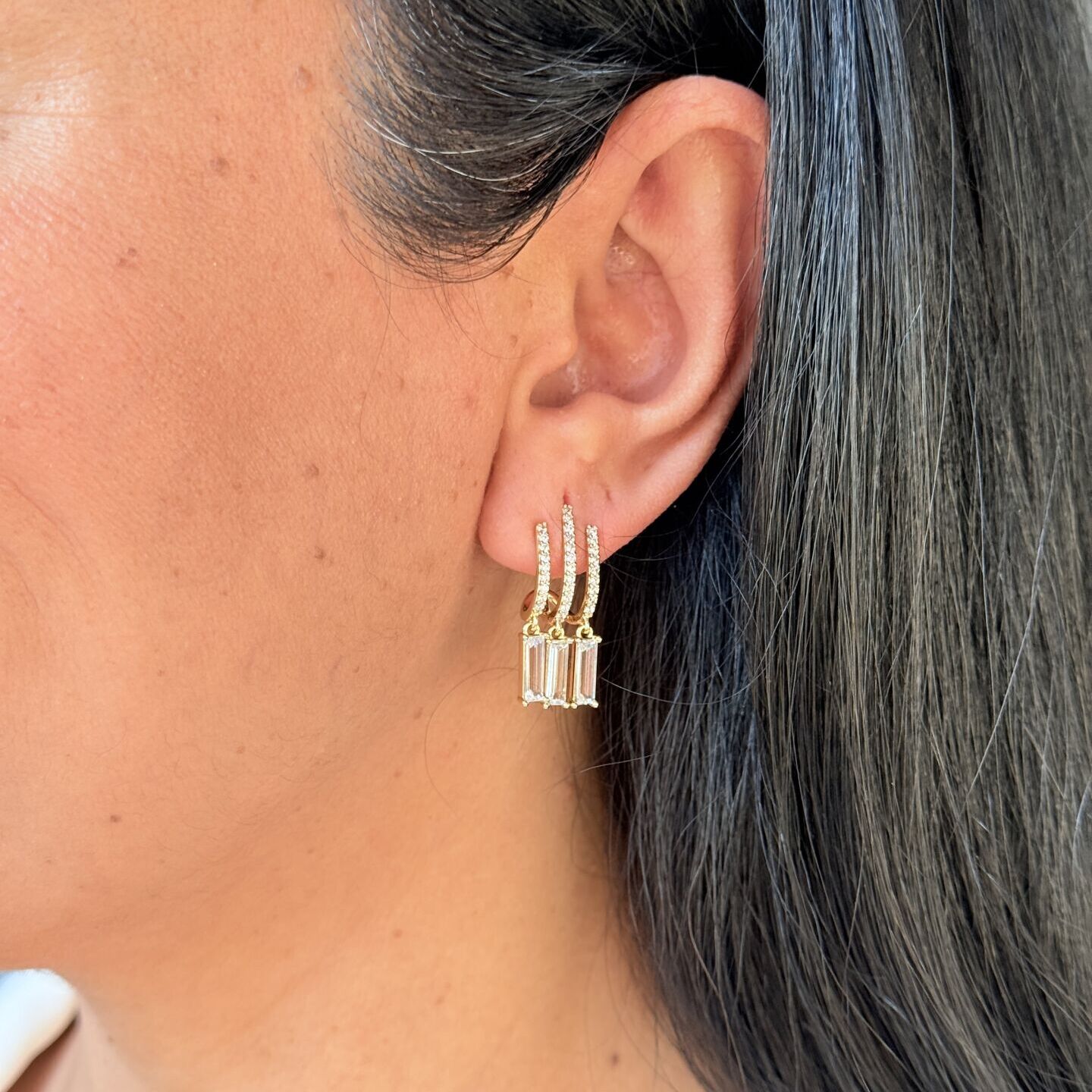 Üçlü Sarkaç Zirkon Taşlı Vip Xuping Küpe Gold