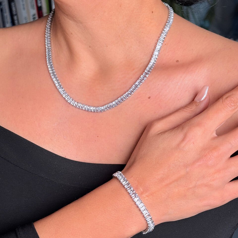 Sonsuz Aşk Kolyesi Zirkon Taşlı Paslanmaz Çelik Silver