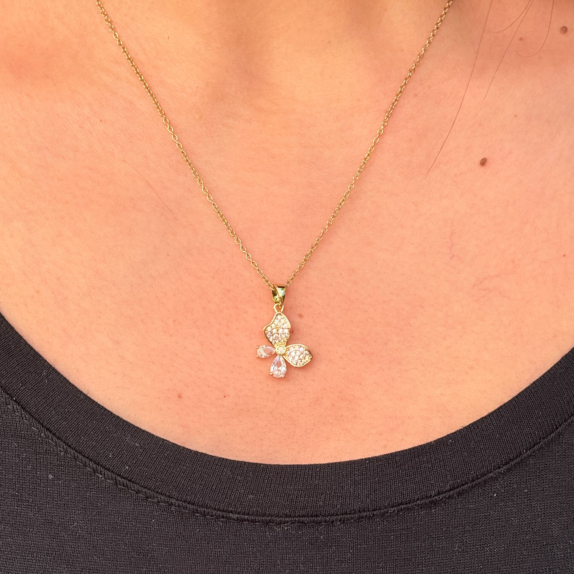 Zarif Kelebek Paslanmaz Çelik Zirkon Taşlı Kolye Gold