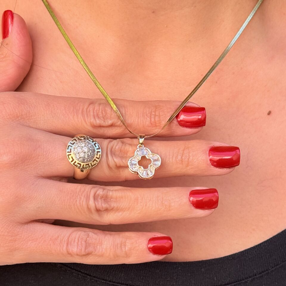 Venüs Yonca Zirkon Taşlı Çelik Kolye Gold