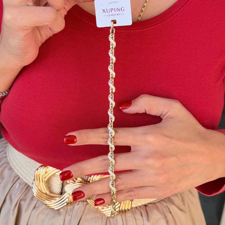 Kare Sarmal Zirkon Taşlı Vip Xuping Bileklik Gold